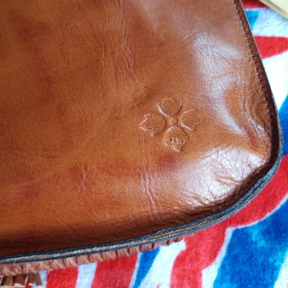 Patricia Nash crossbody bag - Picture 4 of 8